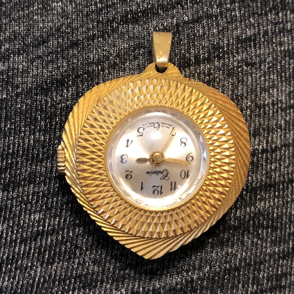 60’s vintage Criterion gold tone watch pendant